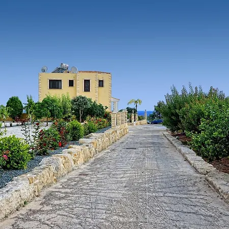 Agios Ilias 1 * Pégeia