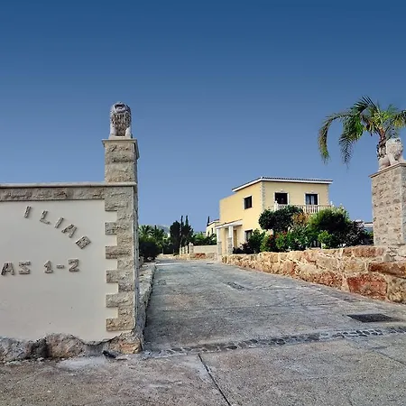 Villa Agios Ilias 1 *