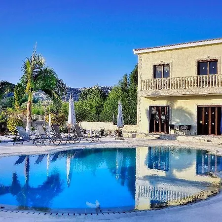 Villa Agios Ilias 1 *